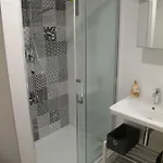 - 15 Apartmán *
