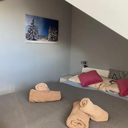- 15 U Vetrneho Vrchu 公寓 Dolní Morava