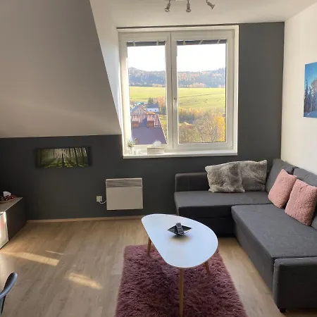 - Apartamento