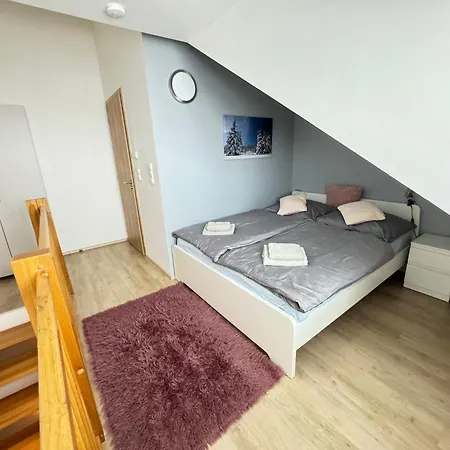 - 15 U Vetrneho Vrchu 公寓 Dolní Morava